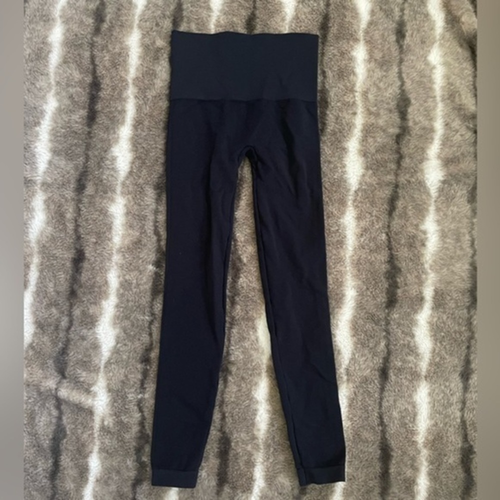 Spanx High Rise compression black Crop Leggings